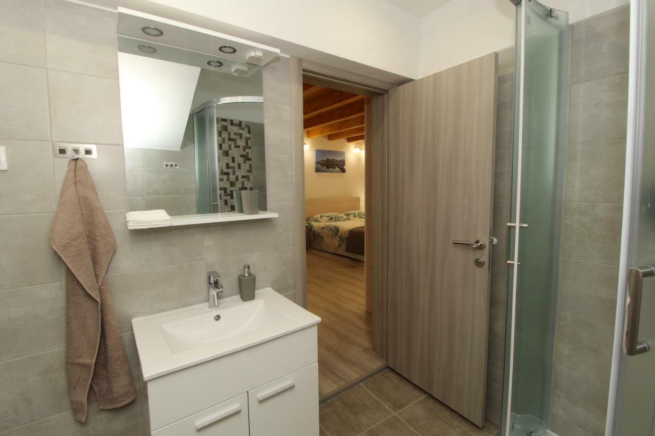 Apartments Bella Паг Экстерьер фото