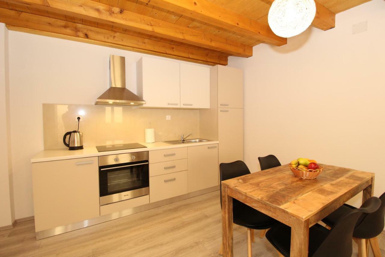 Apartments Bella Паг Экстерьер фото